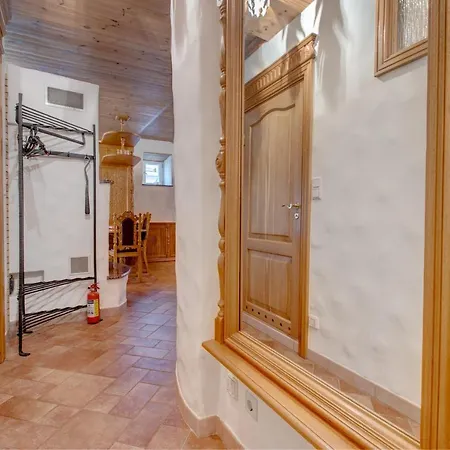 Luxury With Sauna By Rikas Apartment *