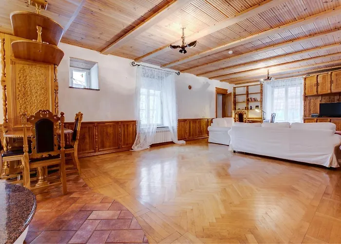 Luxury With Sauna By Rikas Apartment *