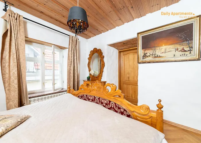 Luxury With Sauna By Rikas Apartman